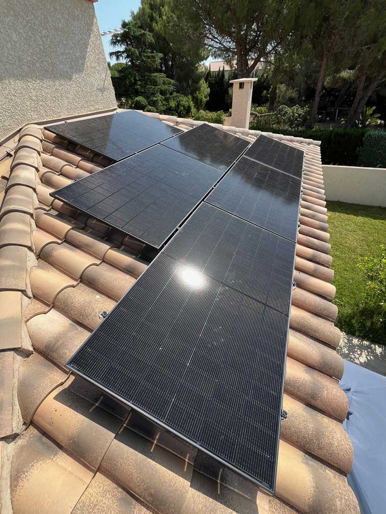 panneaux photovoltaiques saint esteve energie renouvelable sani clim 66 puig